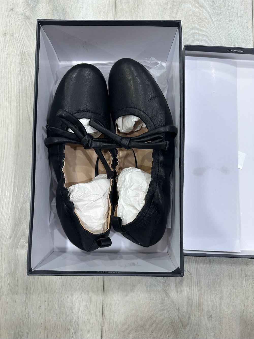 Silent D Bella Black Leather Ballet Flats Bow Shoes Size 39 - Picture 6 of 9